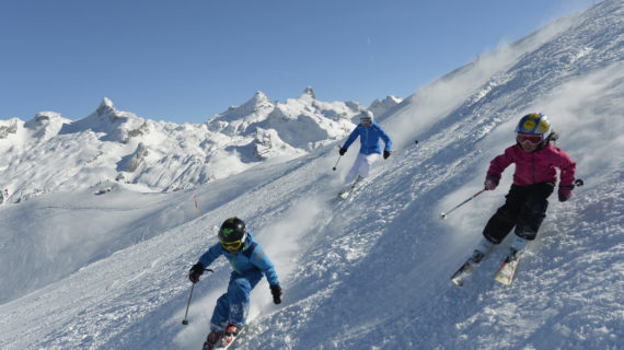 Familien-Skifahren Stoos