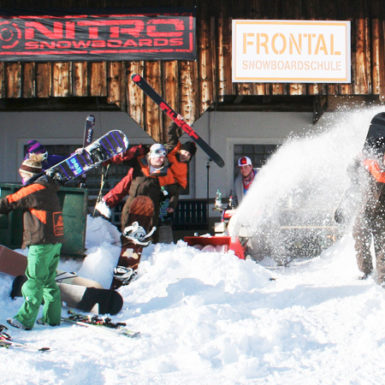 Snowboardschule auf dem Stoos